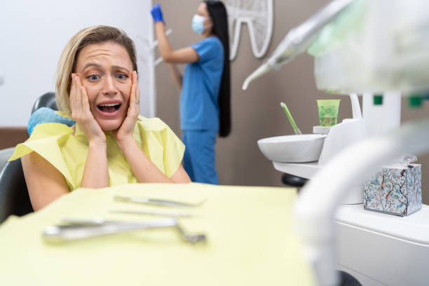 Best Knocked-Out Tooth Emergency  in Coconut Creek, FL